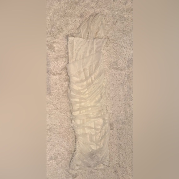NWOT House of cb Valentina one shoulder Bustier dress in ivory sz XS - Picture 5 of 8